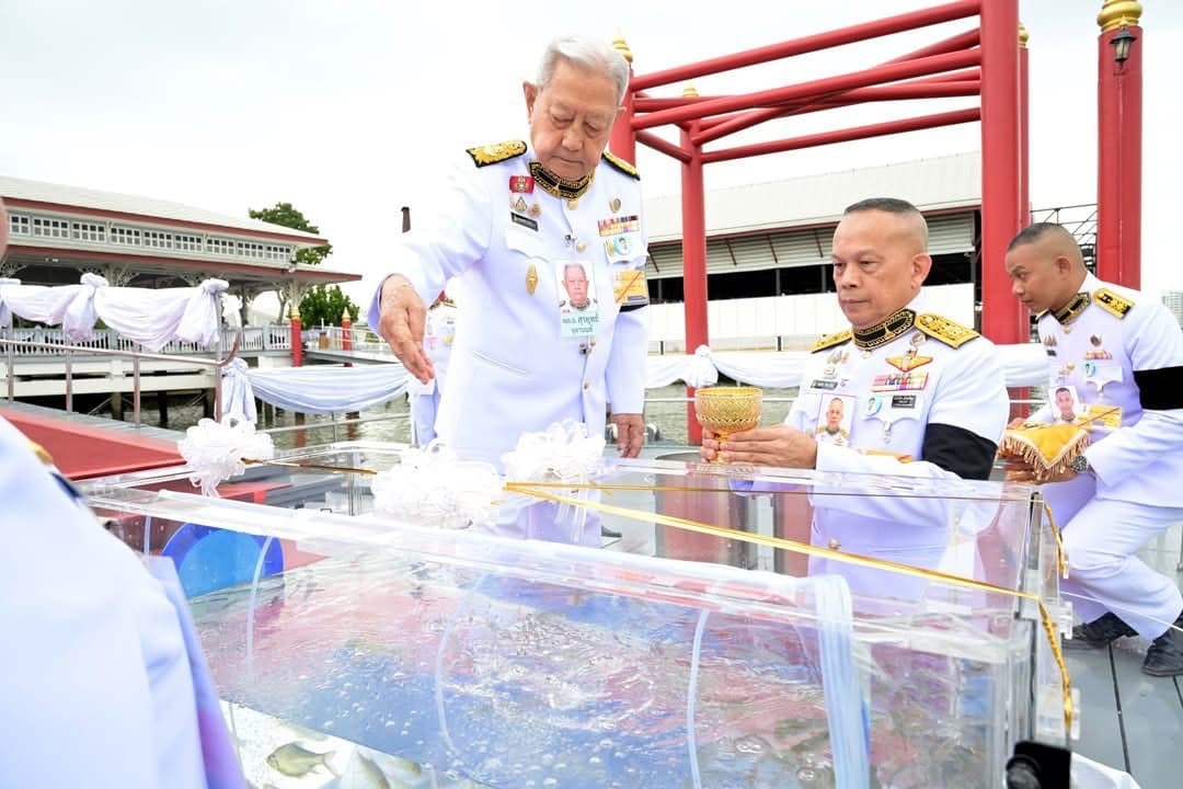 ปธ.องคมนตรี เป็นผู้แทนพระองค์ปล่อยโค นก ปลา วันเฉลิมพระชนมพรรษา