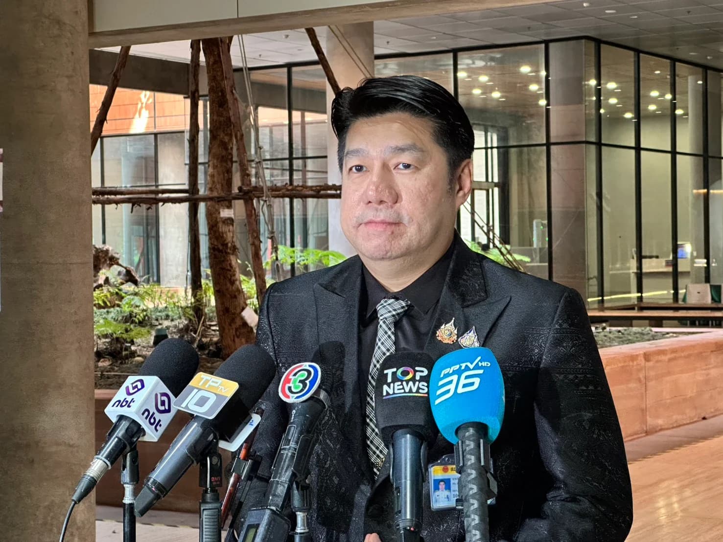 ‘พิสิษฐ์’ จับโป๊ะฝ่ายค้าน 5 ประเด็นจัดฉากดิสเครดิตคดีฮั้ว