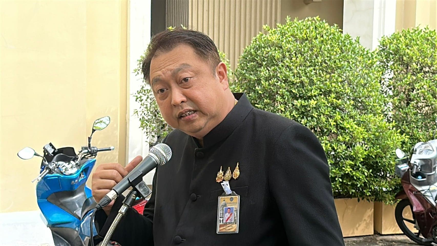 ‘สุชาติ’ ตอก ‘ไอซ์’ ตรวจสอบแต่ไร้องค์ความรู้!