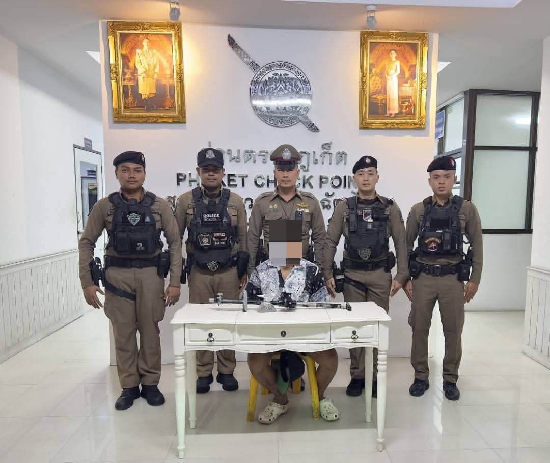 ด่านภูเก็ตสกัดรถ รวบ 2 ราย ซุกอาวุธ-กระสุนโลหะกว่า 400 ลูก