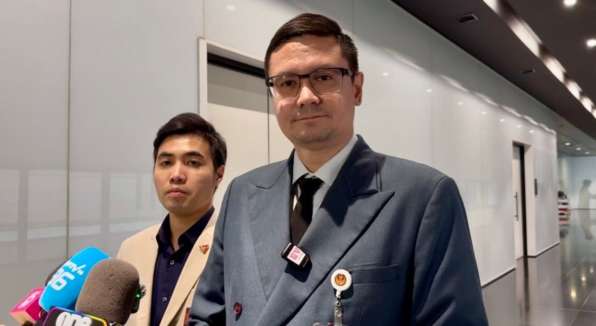 ‘รังสิมันต์’ นำ กมธ.สางขบวนการ ‘พ่อทิพย์’ ลั่นเป็นภัยความมั่นคง!