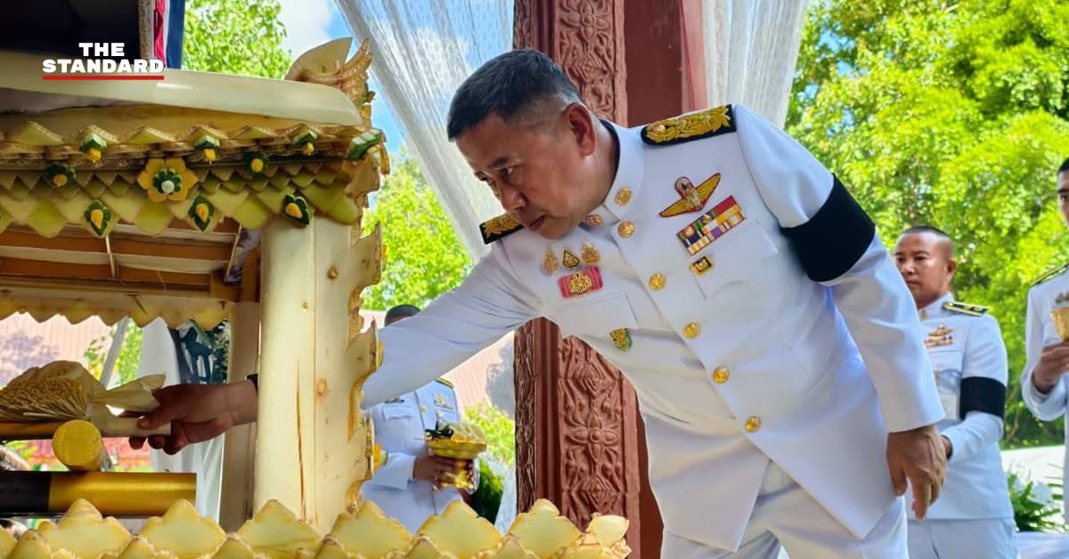 รมว.กลาโหม เป็นประธานพิธีพระราชทานเพลิงศพทหารกล้า อส.ทพ.วิมล ตาบทอง ยืนยันดูแลครอบครัวผู้เสียสละอย่างดีที่สุด