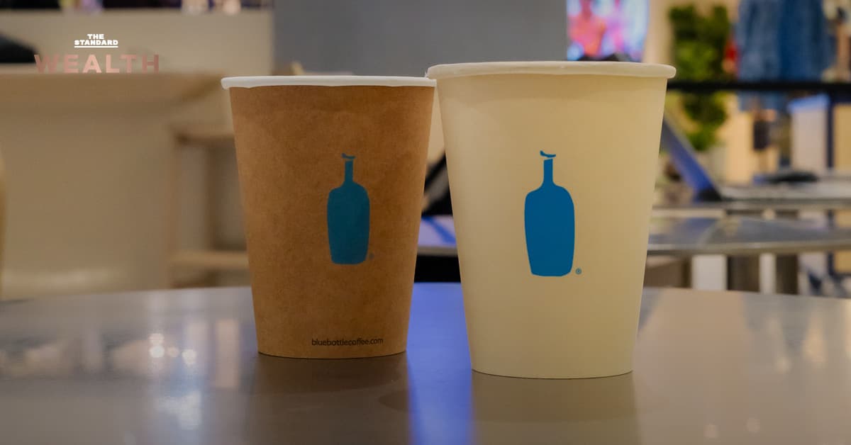 พาชมบรรยากาศ Blue Bottle Coffee เปิดวันแรกที่เซ็นทรัลพาร์ค พบคอกาแฟต่อแถวยาวเหยียดตั้งแต่เปิดร้าน