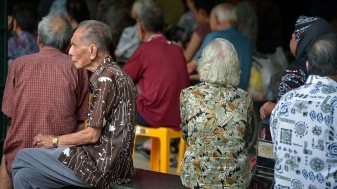 บทบรรณาธิการ – สวัสดิการผู้สูงอายุ
