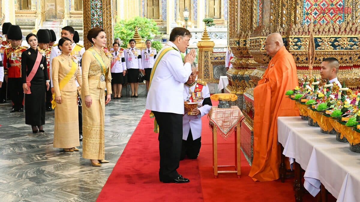 ในหลวง-พระราชินี เสด็จฯ ไปในการพระราชพิธี เฉลิมพระชนมพรรษา 28 ก.ค.69 ณ วัดพระศรีรัตนศาสดาราม