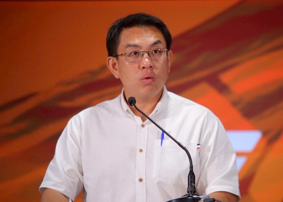 ‘วิโรจน์’ ขวางราชทัณฑ์ย้ายนักโทษทางการเมือง ไปเรือนจำบางขวาง กระทบการขอเข้าร่วมOECD