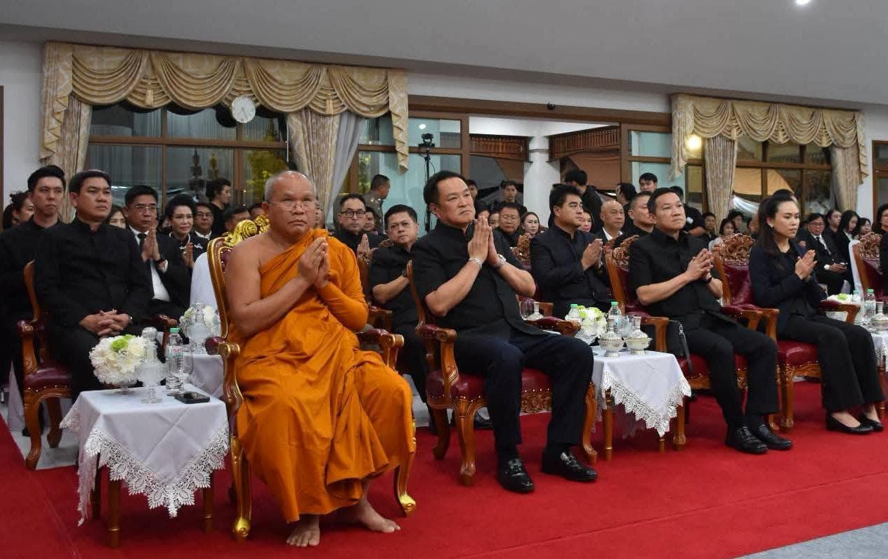 นายกฯ เป็นประธานพิธีสวดพระอภิธรรม ‘อดีตผู้ว่าฯลำพูน’