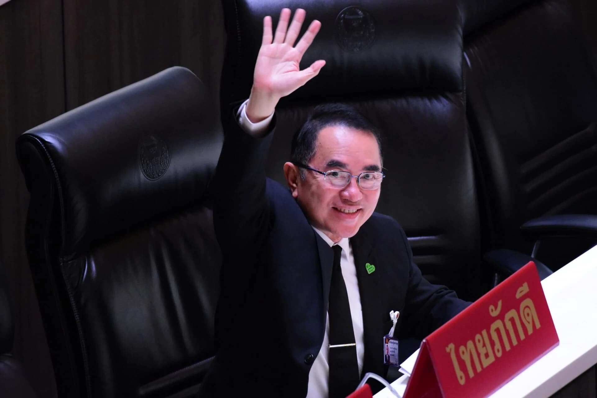 ‘วรงค์’ ซัดข้อเสนอ ‘วันนอร์’ เติมเงินกองทุนอดีต สส.-สว. ลั่นอย่าเอาภาษีประชาชนเลี้ยงนักการเมือง