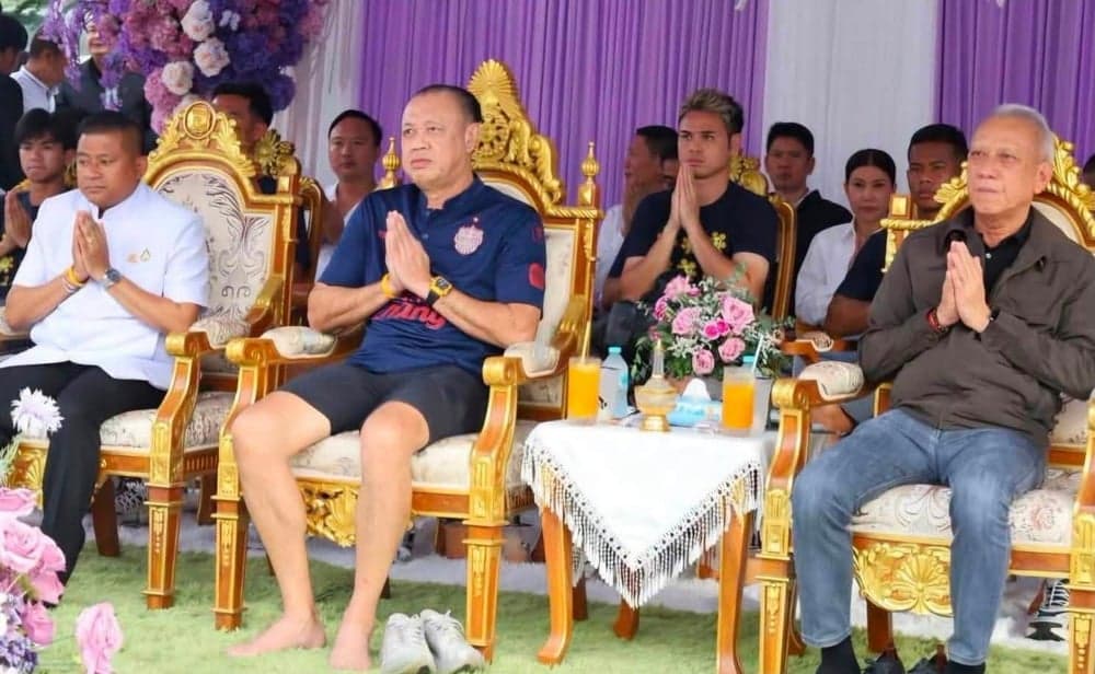 ‘เนวิน’ แจงดราม่าขาสั้น ทำพิธีบวงสรวงองค์พ่อจตุคาม 10 ปีแล้ว เป็นกิจกรรมสโมสรบุรีรัมย์ ไม่ใช่งานราชการ