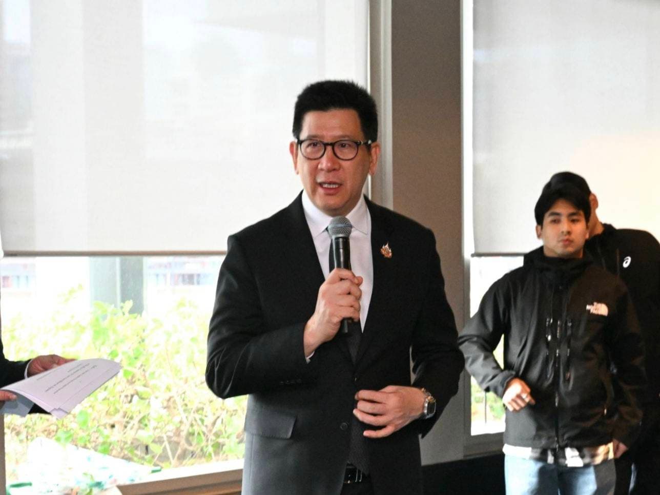‘เอกนิติ’ รุกดึงลงทุนนิวซีแลนด์ วางไทยฮับกระจายสินค้า จ่อคืนบินตรง