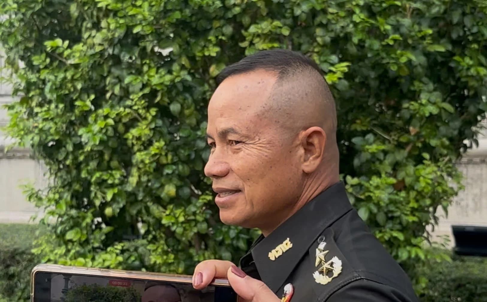 แม่ทัพภาคที่ 4 สั่งการทุกหน่วยควบคุมพื้นที่ดูแลประชาชน