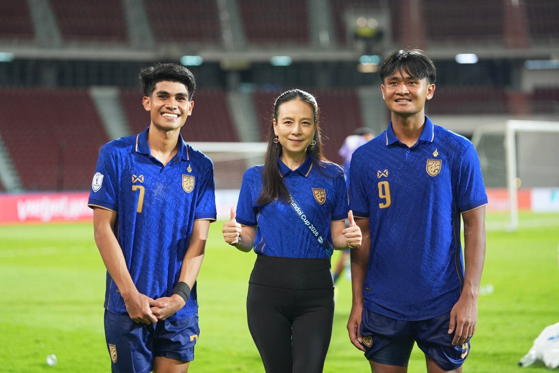 ‘มาดามแป้ง‘ อัดฉีด 2 ล้านบาท หาก ‘ช้างศึก‘ จบแชมป์กลุ่ม บอลอาเซียน