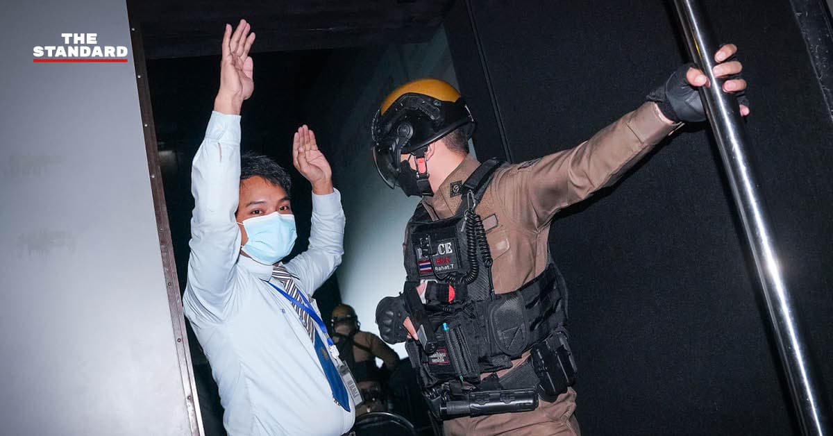 กทม. ยกระดับความปลอดภัยสถานศึกษาขั้นสูงสุด ชูแผน ‘หนี-ซ่อน-สู้’ ประกาศคุมเข้มพื้นที่ปลอดอาวุธ