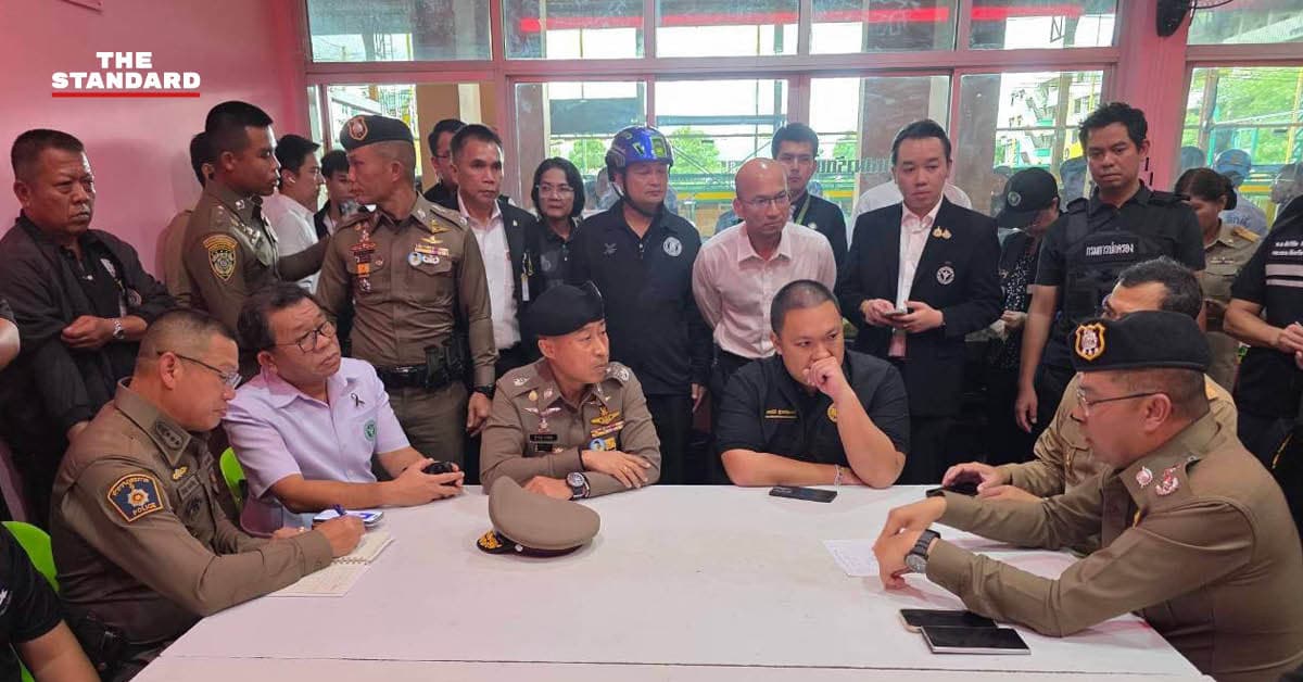 รอง ผบ.ตร. ลงพื้นที่ตรวจจุดเกิดเหตุอาคาร 5 รร.เทพศิรินทร์ นนทบุรี