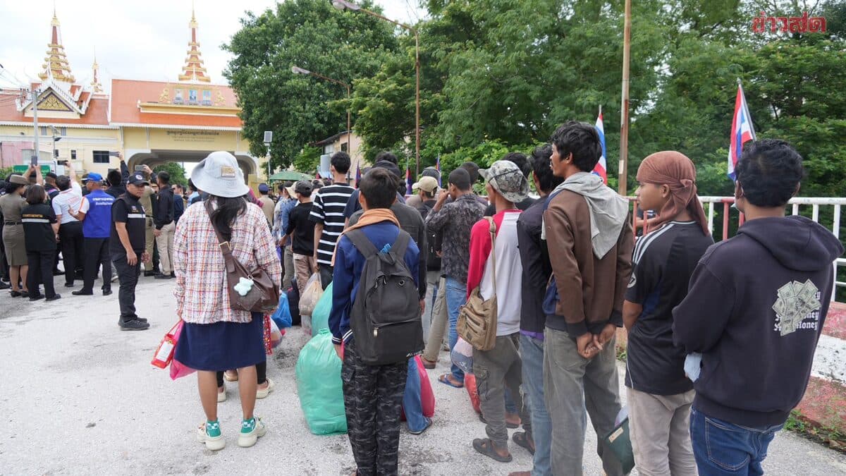 รับกลับ 44 คนไทยจากกัมพูชา พร้อมส่งคืน 35 ชาวกัมพูชากลับประเทศ