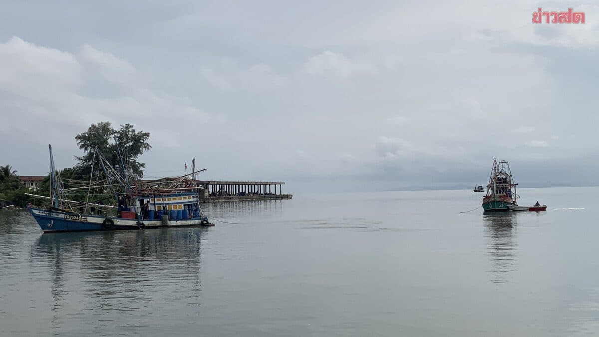 กู้ได้แล้วเรือเจอพายุจมทะเล เจ้าของคาดทั้ง 5 ชีวิตลูกเรือเสียชีวิตหมดแล้ว สลดด.ช.มารอพ่อกลับบ้าน