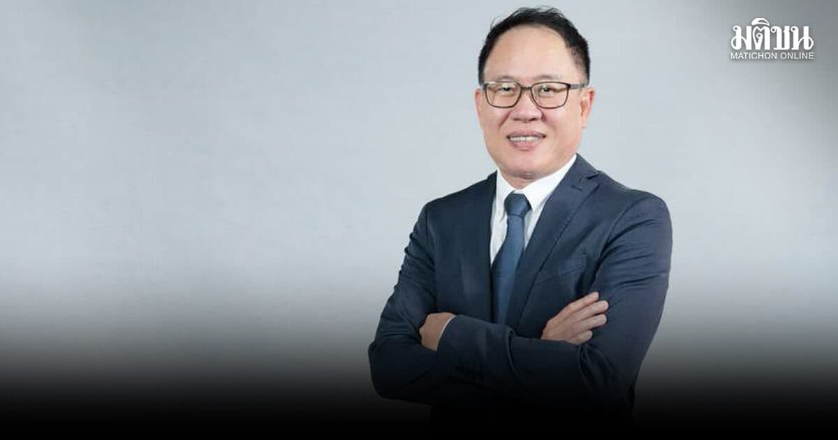 ยิ้มรับผลงาน