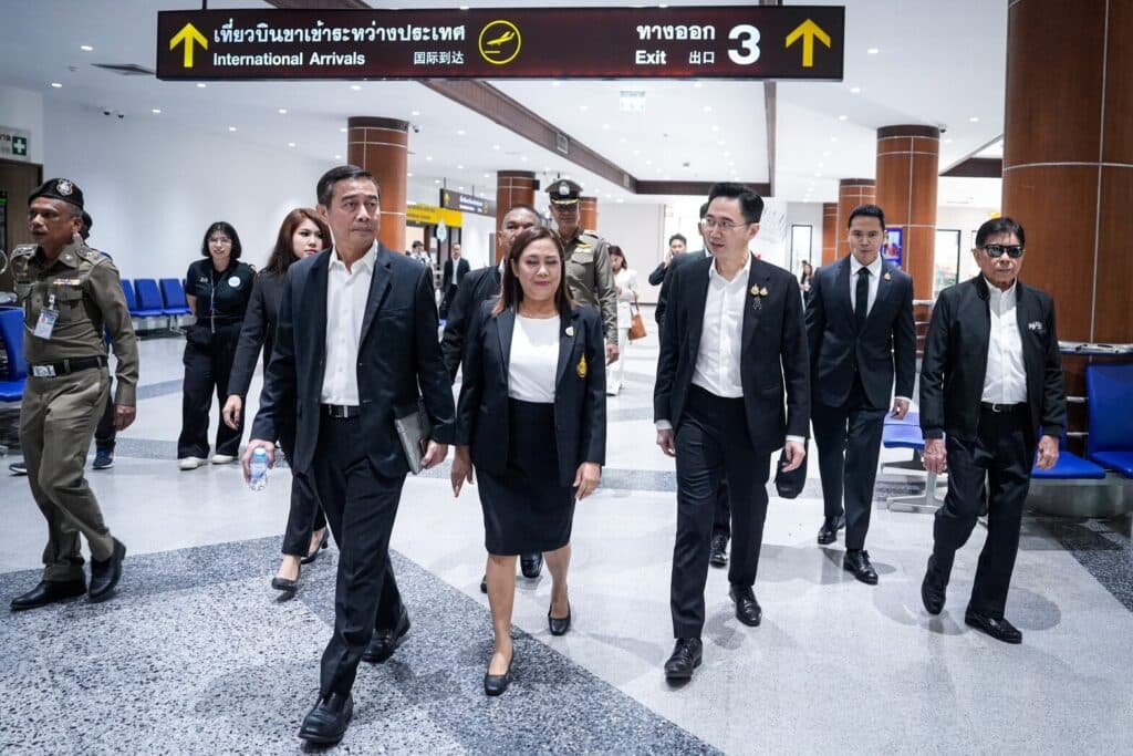 ยศชนัน เด้งรับ อนุทิน เปลี่ยนภารกิจด่วน บินตรงจากสุราษฎร์ฯ สู่น่าน ลุยช่วยน้ำท่วม อ.ปัว