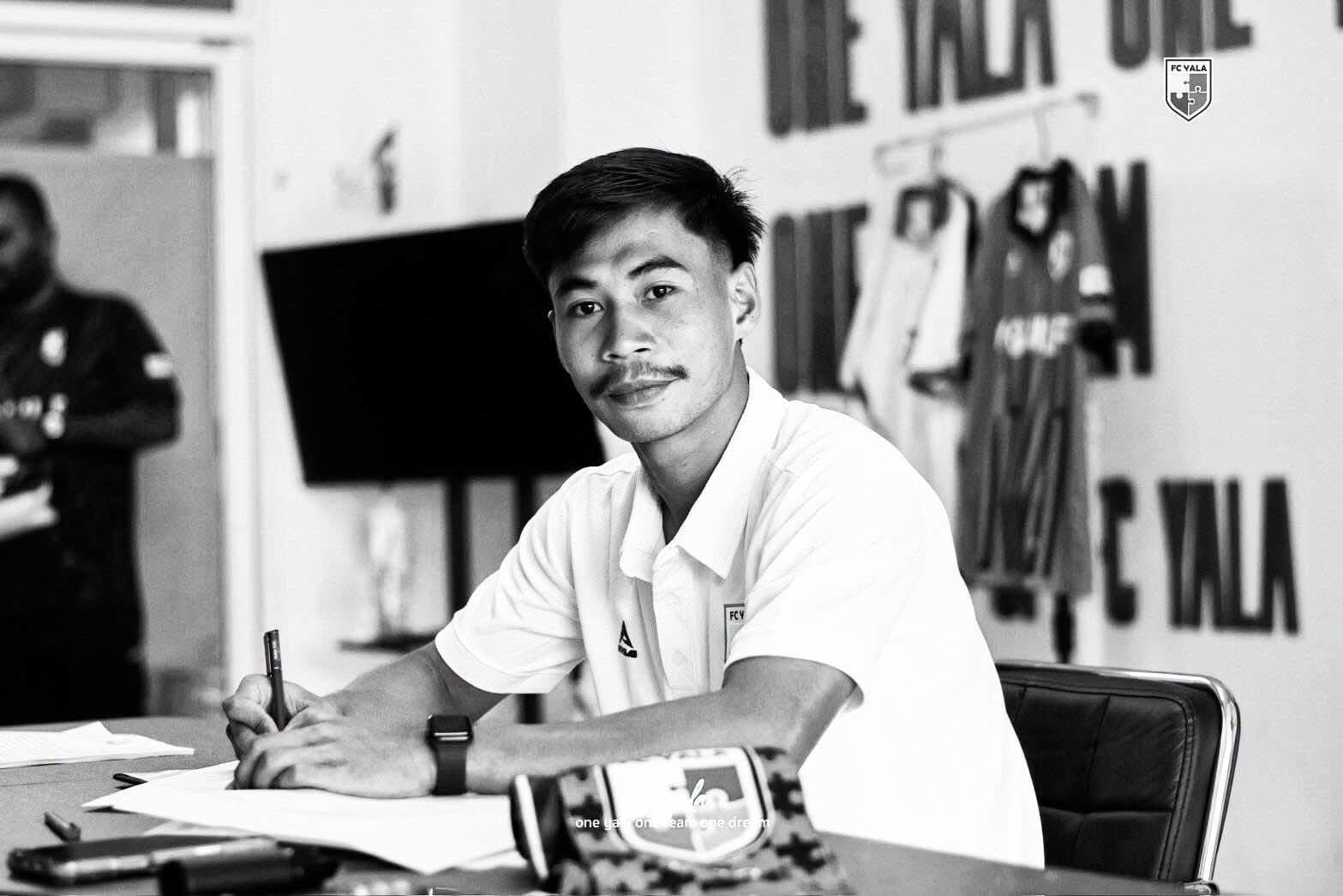 ช็อก! นักเตะยะลาเอฟซี เสียชีวิต ถูกฟ้าผ่ากลางสนาม ในการแข่งขันฟุตบอลโก-ลกเอฟเอคัพ
