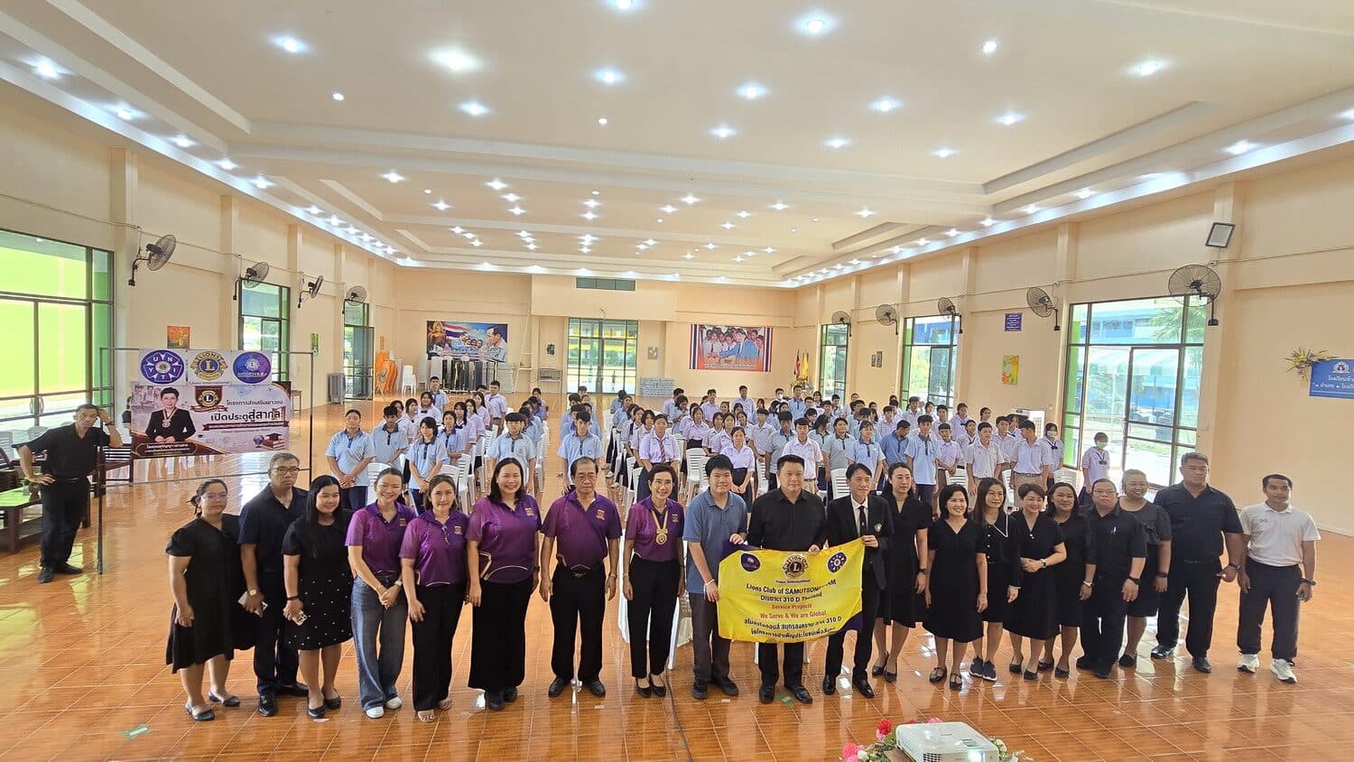 ไลออนส์สมุทรสงคราม จับมือ เยาวชนต้นแบบ จัดโครงการ ‘เปิดประตูสู่สากล’ เติมฝันเด็กคว้าทุนเรียนต่อมหาวิทยาลัยโลก