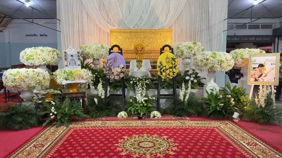 คืนที่ 2 โศกเศร้า สวดพระอภิธรรม ครูหมวย ทิวาพร ผู้เสียชีวิตจากเหตุกราดยิงในโรงเรียน